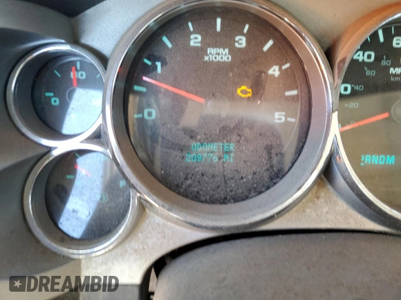 2008 GMC Sierra 3500HD DRW SLE2 z VIN 1GTJK33608F176636, wystawiony jako Copart lot #76945874 z przebiegiem 209 776 mil mil oraz Szkody całkowita. Historia ofert i sprzedaży dostępna na DreamBid. Obrazek 9.
