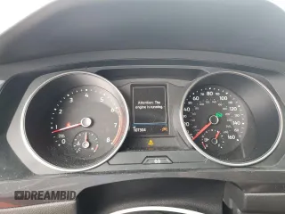 2020 Volkswagen Tiguan S z VIN 3VV1B7AX1LM152875, wystawiony jako Copart lot #62441255 z przebiegiem 107 304 mil mil oraz Szkoda całkowita • Salvage title. Historia ofert i sprzedaży dostępna na DreamBid. Obrazek 9.