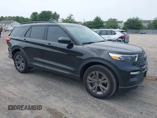 2024 Ford Explorer XLT с VIN 1FMSK8DH9RGA71439, выставлен на аукционе IAAI как лот 42440202 с пробегом 12 215 миль миль и . История ставок и продаж доступна на DreamBid. Изображение 1.