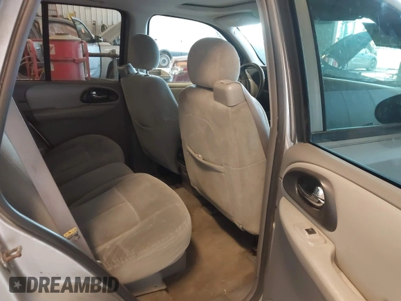 2006 Chevrolet TrailBlazer LS with VIN 1GNDT13S162121748, listed as a IAAI auction lot 42210260 with 236,517 mi miles and . Bid and sale history available at DreamBid. Image 8.
