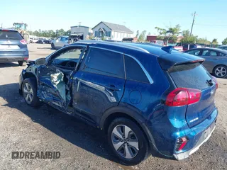 2020 Kia Niro LXS with VIN KNDCB3LC3L5440171, listed as a IAAI auction lot 40276060 with 144,123 mi miles. Bid and sale history available at carsss.com. Image 3.