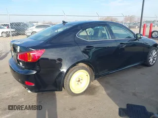 2009 Lexus IS 250 with VIN JTHCK262692030454, listed as a IAAI auction lot 41788536 with 171,635 mi miles and . Bid and sale history available at DreamBid. Image 4.