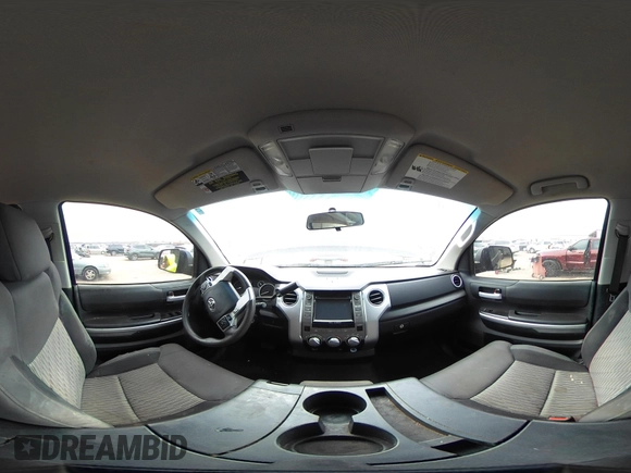 2014 Toyota Tundra SR5 z VIN 5TFEM5F18EX068522, wystawiony jako IAAI lot #41330508 z przebiegiem Nie podano mil oraz . Historia ofert i sprzedaży dostępna na DreamBid. Obrazek 17.