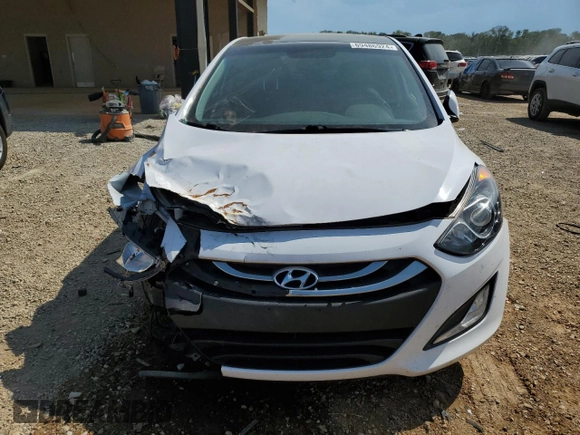 2014 Hyundai Elantra GT with VIN KMHD35LH9EU182168, listed as a Copart auction lot 69486924 with 101,193 mi miles and Salvage Title. Bid and sale history available at carsss.com. Image 5.