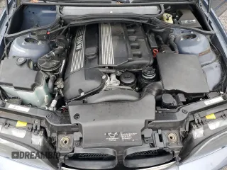 2004 BMW 3 Series 325Ci with VIN WBABW33434PL33813, listed as a Copart auction lot 85084584 with 104,742 mi miles and Clean Title. Bid and sale history available at carsss.com. Image 11.