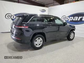 2024 Jeep Grand Cherokee Laredo with VIN 1C4RJHAG8RC715733, listed as a Copart auction lot 59886235 with 40,771 mi miles and Clean title. Bid and sale history available at DreamBid. Image 3.
