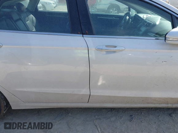 2015 Ford Fusion Titanium with VIN 3FA6P0D99FR285052, listed as a IAAI auction lot 41800853 with 181,437 mi miles. Bid and sale history available at carsss.com. Image 13.