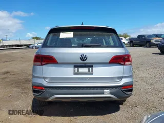 2024 Volkswagen Taos S с VIN 3VV5X7B23RM062187, выставлен на аукционе IAAI как лот 41681986 с пробегом 9 170 миль миль и . История ставок и продаж доступна на DreamBid. Изображение 16.
