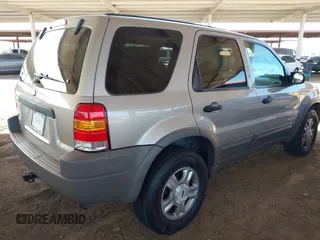 2001 Ford Escape XLT with VIN 1FMYU04181KC22183, listed as a IAAI auction lot 42069247 with 227,177 mi miles and . Bid and sale history available at DreamBid. Image 4.