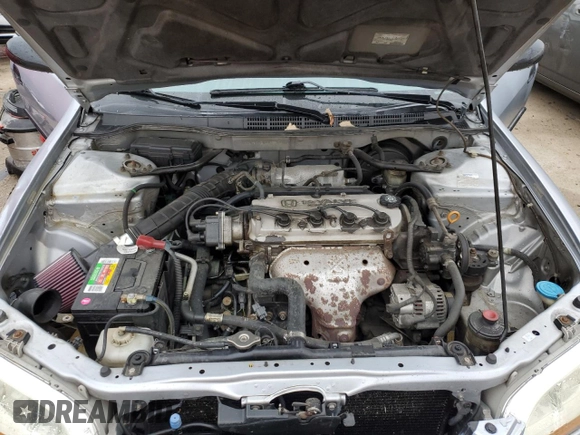 1998 Honda Accord DX z VIN 1HGCF8642WA186214, wystawiony jako Copart lot #86546144 z przebiegiem 233 786 mil mil oraz Szkoda całkowita • Salvage title. Historia ofert i sprzedaży dostępna na DreamBid. Obrazek 11.