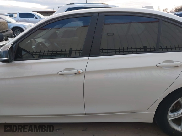 2015 BMW 3 Series 320i with VIN WBA3B1G50FNT04520, listed as a IAAI auction lot 41343158 with 172,688 mi miles. Bid and sale history available at carsss.com. Image 14.