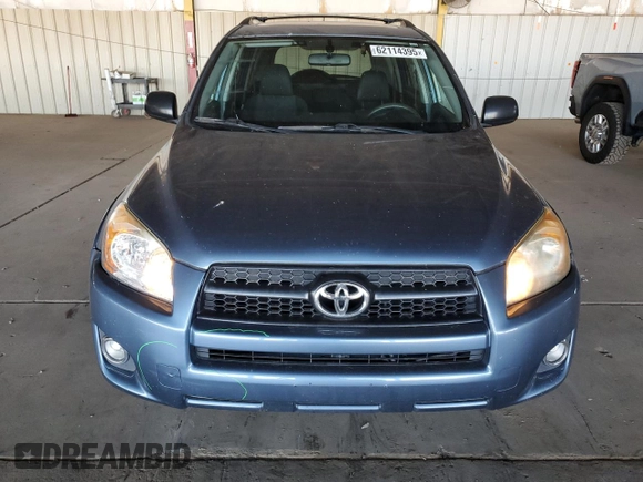 2009 Toyota RAV4 Sport with VIN JTMZF32V59D008178, listed as a Copart auction lot 62114395 with 136,944 mi miles and Salvage title. Bid and sale history available at DreamBid. Image 5.