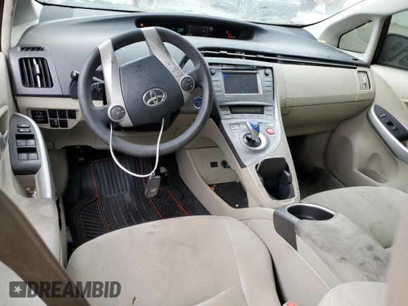 2015 Toyota Prius Four with VIN JTDKN3DU1F0428998, listed as a Copart auction lot 86747714 with 318,875 mi miles and Clean Title. Bid and sale history available at carsss.com. Image 8.