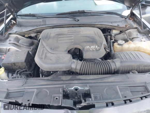 2014 Chrysler 300 S with VIN 2C3CCABG2EH352220, listed as a IAAI auction lot 41796284 with 127,070 mi miles and . Bid and sale history available at DreamBid. Image 10.