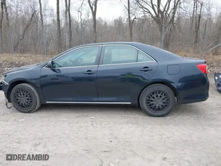 2012 Toyota Camry L with VIN 4T1BF1FKXCU134996, listed as a IAAI auction lot 42054535 with 185,391 mi miles. Bid and sale history available at carsss.com. Image 14.