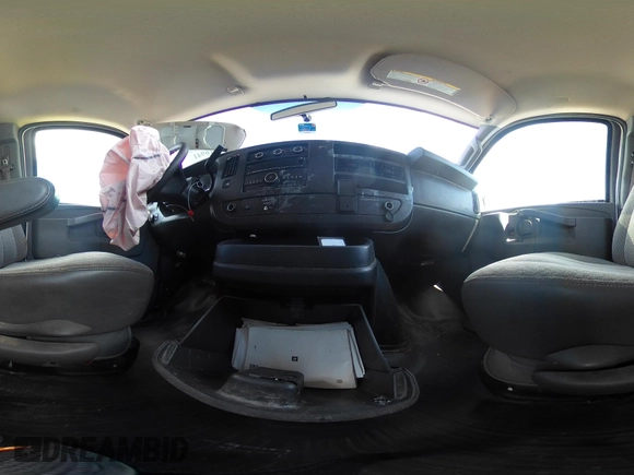 2017 GMC Savana Cargo Van with VIN 1GTW7AFF1H1913587, listed as a IAAI auction lot 40216941 with 269,708 mi miles. Bid and sale history available at carsss.com. Image 22.