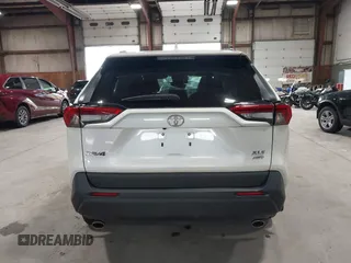 2022 Toyota RAV4 XLE Premium с VIN 2T3A1RFVXNW316906, выставлен на аукционе IAAI как лот 42445942 с пробегом 16 621 миль миль и . История ставок и продаж доступна на DreamBid. Изображение 16.