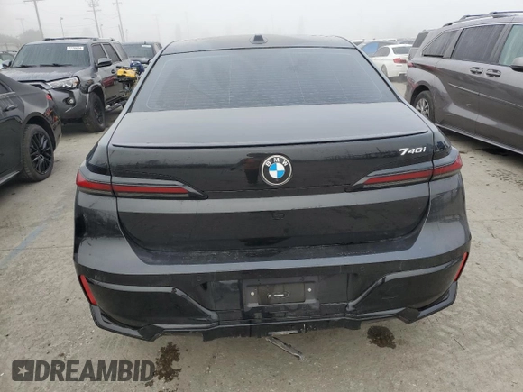 2024 BMW 7 Series 740i с VIN WBA23EH03RCP67352, выставлен на аукционе Copart как лот 78083904 с пробегом 2 871 миль миль и Чистый • Clean title. История ставок и продаж доступна на DreamBid. Изображение 6.