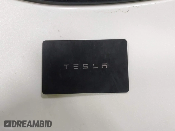 2022 Tesla Model Y Long Range z VIN 7SAYGDEE3NF358487, wystawiony jako IAAI lot #42036969 z przebiegiem 52 723 mil mil oraz . Historia ofert i sprzedaży dostępna na DreamBid. Obrazek 11.