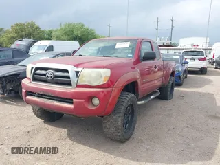2006 Toyota Tacoma PreRunner with VIN 5TETU62N36Z314618, listed as a IAAI auction lot 41887131 with 279,002 mi miles and . Bid and sale history available at DreamBid. Image 17.