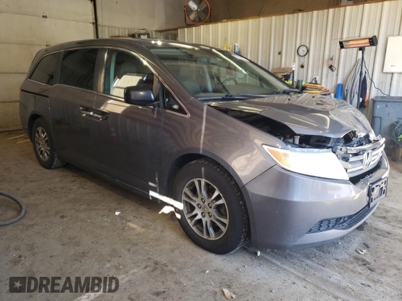 2013 Honda Odyssey EX-L with VIN 5FNRL5H65DB038237, listed as a Copart auction lot 52678845 with 173,027 mi miles and Salvage Title. Bid and sale history available at DreamBid. Image 4.