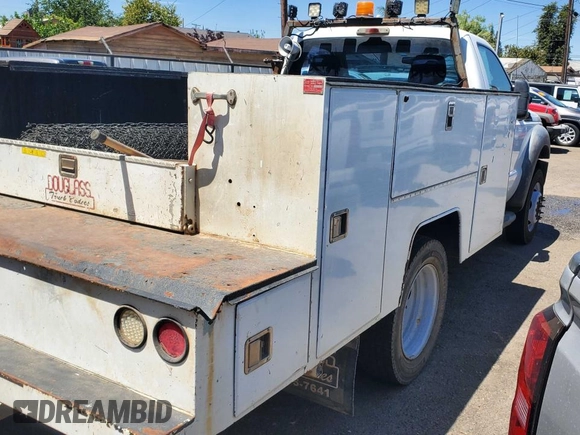 2013 Ford F-450 XL with VIN 1FDUF4GY4DEA68941, listed as a Copart auction lot 64725905 with 170,743 mi miles and Clean title. Bid and sale history available at DreamBid. Image 4.