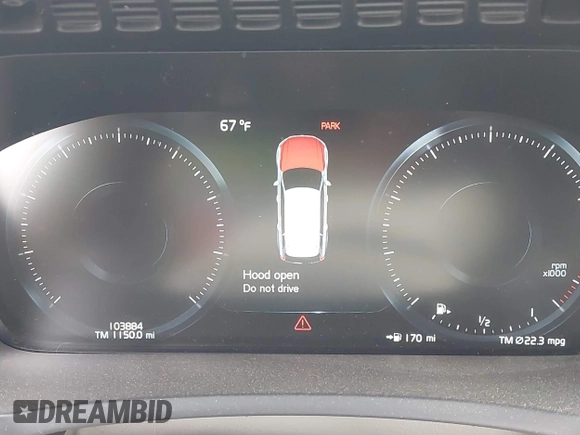 2016 Volvo XC90 T6 Inscription with VIN YV4A22PL7G1050888, listed as a IAAI auction lot 42442793 with 103,884 mi miles and . Bid and sale history available at DreamBid. Image 7.