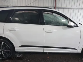 2023 Audi Q7 Premium Plus with VIN WA1LXBF76PD002387, listed as a IAAI auction lot 41307681 with 27,674 mi miles. Bid and sale history available at carsss.com. Image 13.