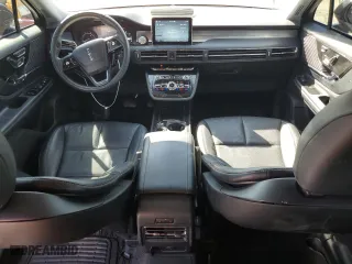2022 Lincoln Corsair Standard with VIN 5LMCJ1DH5NUL20231, listed as a Copart auction lot 73187384 with 37,411 mi miles and Salvage Title. Bid and sale history available at carsss.com. Image 8.