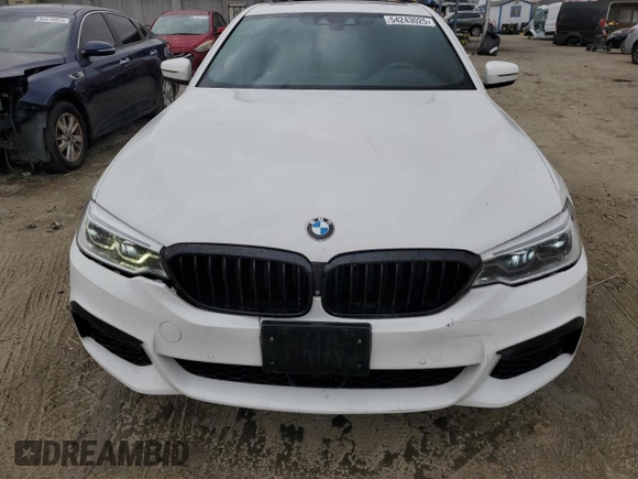 2017 BMW 5 Series 540i с VIN WBAJE5C32HWA92360, выставлен на аукционе Copart как лот 54243025 с пробегом 123 597 миль миль и Списание • Salvage title. История ставок и продаж доступна на DreamBid. Изображение 5.