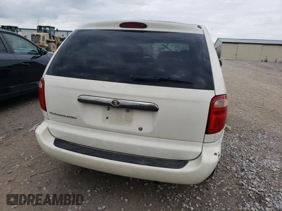 2007 Chrysler Town & Country with VIN 1A4GJ45R27B198194, listed as a Copart auction lot 54487235 with 160,114 mi miles and Salvage Title. Bid and sale history available at carsss.com. Image 6.
