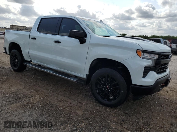 2022 Chevrolet Silverado 1500 LT Trail Boss with VIN 3GCUDFELXNG514100, listed as a Copart auction lot 77884984 with 43,881 mi miles and Salvage Title. Bid and sale history available at DreamBid. Image 4.