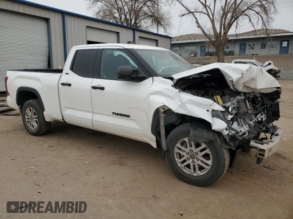 2022 Toyota Tundra SR5 with VIN 5TFLA5DA7NX044358, listed as a Copart auction lot 85799994 with 33,922 mi miles and Salvage title. Bid and sale history available at DreamBid. Image 4.