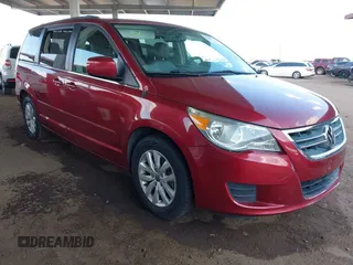 2012 Volkswagen Routan SE с VIN 2C4RVABGXCR393816, выставлен на аукционе IAAI как лот 42409074 с пробегом 129 929 миль миль и . История ставок и продаж доступна на DreamBid. Изображение 1.