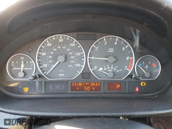 2001 BMW 3 Series 330Ci with VIN WBABS53431JU80364, listed as a Copart auction lot 48250845 with 231,367 mi miles and Non Repairable. Bid and sale history available at carsss.com. Image 9.