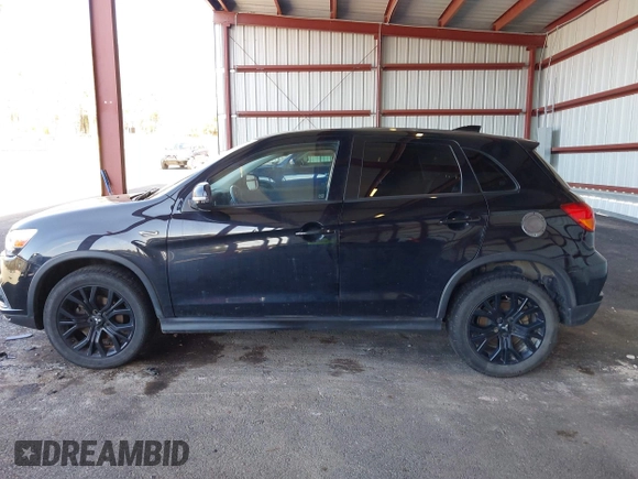 2019 Mitsubishi Outlander ES z VIN JA4AR3AU1KU022236, wystawiony jako IAAI lot #42070526 z przebiegiem 121 890 mil mil oraz . Historia ofert i sprzedaży dostępna na DreamBid. Obrazek 14.