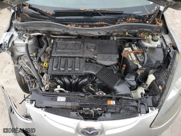 2013 Mazda Mazda2 Sport with VIN JM1DE1KY7D0161656, listed as a Copart auction lot 43076815 with 146,871 mi miles and Salvage Title. Bid and sale history available at carsss.com. Image 12.