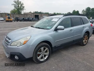 2013 Subaru Outback Limited с VIN 4S4BRCLC8D3288324, выставлен на аукционе IAAI как лот 42381236 с пробегом 142 224 миль миль и . История ставок и продаж доступна на DreamBid. Изображение 2.