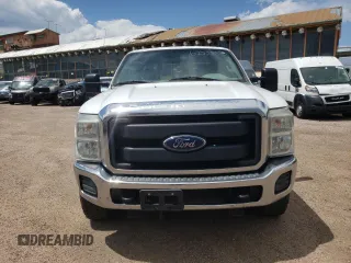 2016 Ford F-350 Platinum z VIN 1FT8W3BT4GEB76668, wystawiony jako Copart lot #62533035 z przebiegiem 194 123 mil mil oraz Czysty tytuł • Clean title. Historia ofert i sprzedaży dostępna na DreamBid. Obrazek 5.