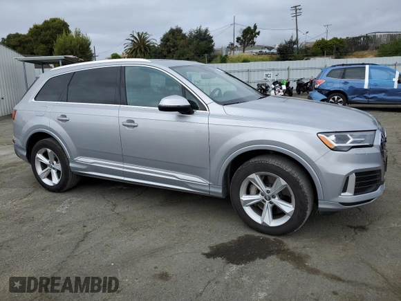 2020 Audi Q7 Premium with VIN WA1AJAF70LD008733, listed as a Copart auction lot 53377775 with 62,285 mi miles and Salvage title. Bid and sale history available at DreamBid. Image 4.