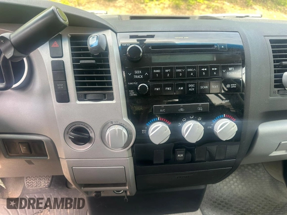 2008 Toyota Tundra with VIN 5TBBT54128S460729, listed as a Copart auction lot 59193685 with 170,346 mi miles and Clean title. Bid and sale history available at DreamBid. Image 9.