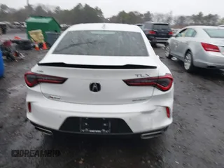 2023 Acura TLX w/A-Spec Package z VIN 19UUB6F52PA002372, wystawiony jako IAAI lot #41968231 z przebiegiem 15 110 mil mil oraz . Historia ofert i sprzedaży dostępna na DreamBid. Obrazek 16.
