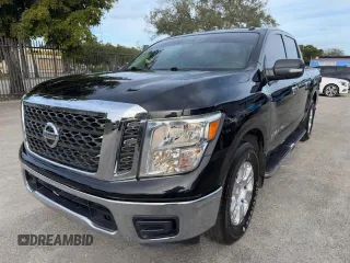 2018 Nissan Titan SV with VIN 1N6AA1EK7JN542912, listed as a Copart auction lot 50846265 with 39,634 mi miles and Non Repairable. Bid and sale history available at carsss.com. Image 1.