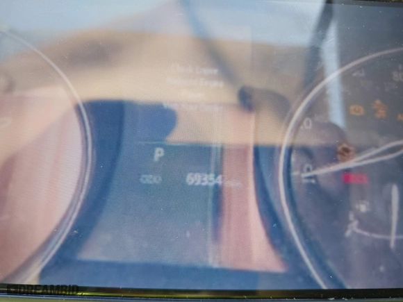 2020 Toyota C-HR LE with VIN NMTKHMBX6LR106732, listed as a IAAI auction lot 41790365 with 69,354 mi miles. Bid and sale history available at carsss.com. Image 15.