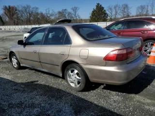 1999 Honda Accord LX с VIN JHMCG6657XC012703, выставлен на аукционе Copart как лот 48422915 с пробегом 402 606 миль миль и Списание • Salvage title. История ставок и продаж доступна на DreamBid. Изображение 2.