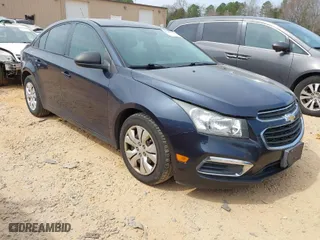 2016 Chevrolet Cruze Limited LS with VIN 1G1PC5SG6G7153070, listed as a IAAI auction lot 41805711 with NaN miles. Bid and sale history available at carsss.com. Image 1.