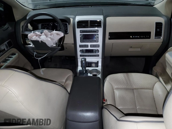 2009 Lincoln MKX with VIN 2LMDU68C99BJ01217, listed as a Copart auction lot 86025114 with Not Provided miles and Salvage Title. Bid and sale history available at DreamBid. Image 8.