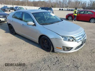 2011 Ford Fusion SE with VIN 3FAHP0HA2BR194051, listed as a IAAI auction lot 41712044 with 64,001 mi miles. Bid and sale history available at carsss.com. Image 1.