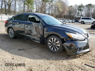 2017 Nissan Altima SR z VIN 1N4AL3AP1HC239789, wystawiony jako Copart lot #49060445 z przebiegiem 127 911 mil mil oraz Szkoda całkowita • Salvage title. Historia ofert i sprzedaży dostępna na DreamBid. Obrazek 4.