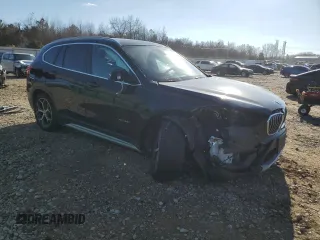 2017 BMW X1 xDrive28i with VIN WBXHT3C35H5F68640, listed as a Copart auction lot 85563114 with 103,480 mi miles and Salvage Title. Bid and sale history available at carsss.com. Image 4.